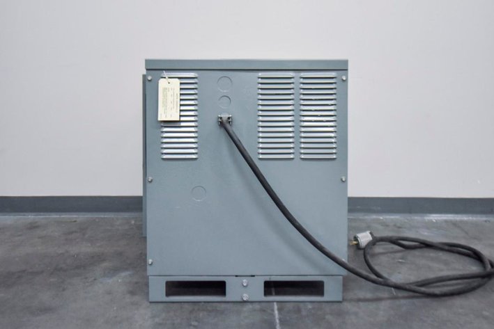 Image for ***SOLD***MJK0055 Accu Charger Y-9