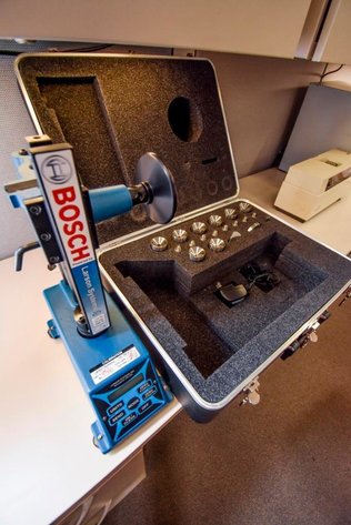 Image for ***SOLD***MJK0060 Bosch Digital Slug Tester MDL ECT