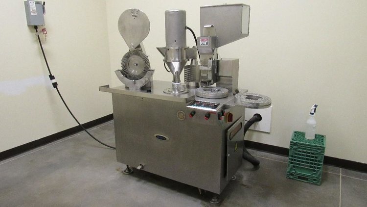 Image for ***SOLD*** MJK0070 Vanguard Semi Automatic Capsule Filler MDL VSF-III