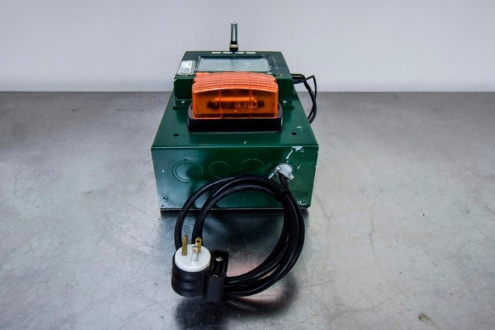 Image for ***SOLD*** MJK0087 Extech Sound Level Alert MDL SL130 with strobe