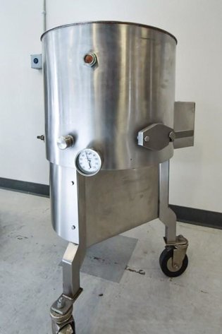 Image for ***SOLD***MJK0089 Savage Bros Chocolate Melter (pair)