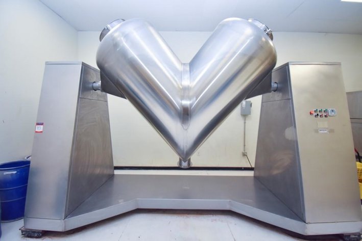 Image for ***SOLD***MJK0153 GHJ 200 V-Blender with Intensifier Bar 2000L