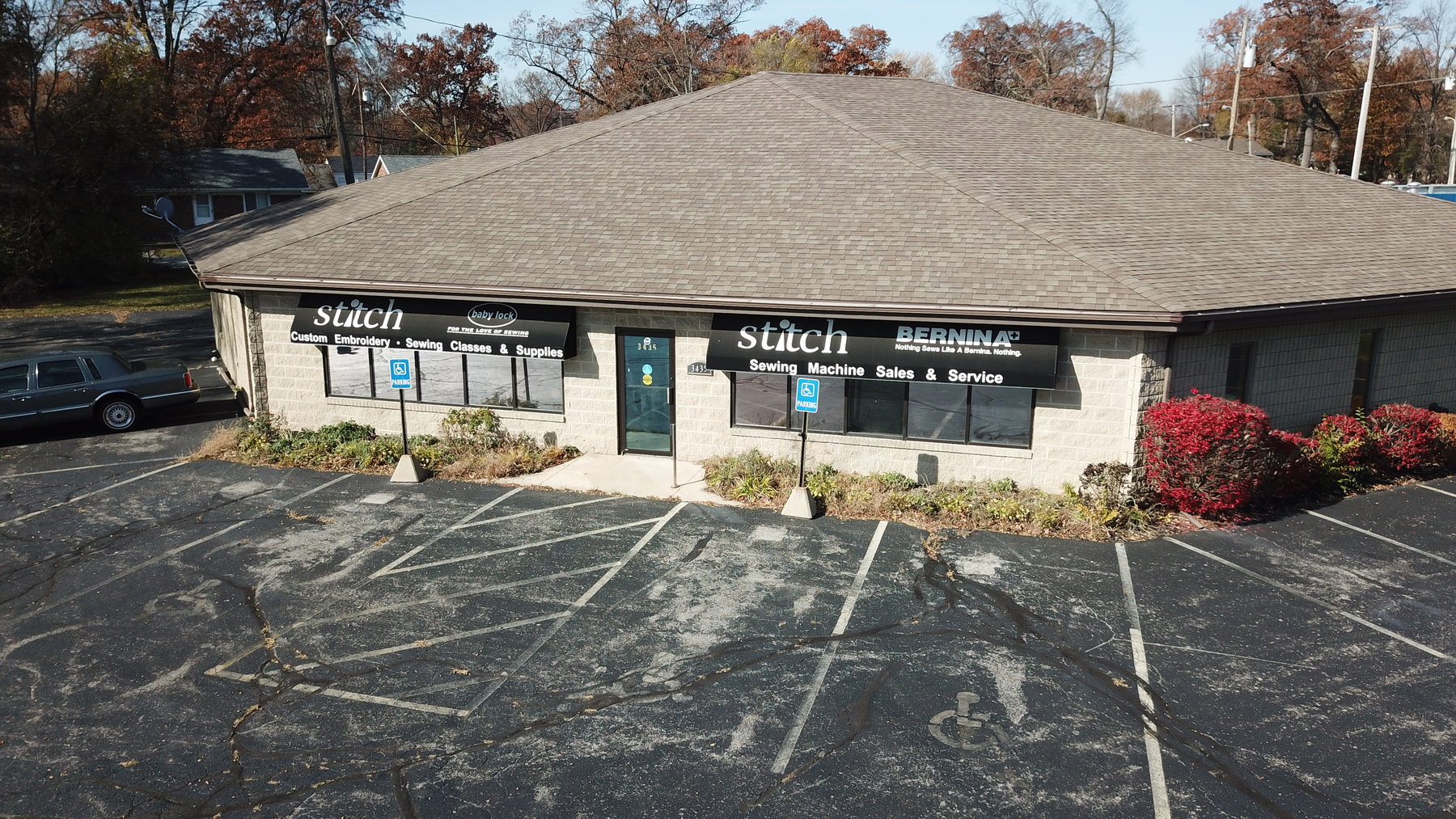 Image for MINIMUM BID AUCTION $275,000! 3435 N HOLLAND SYLVANIA RD