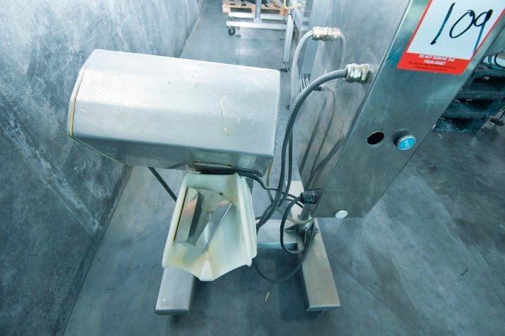 Image for ***SOLD***MJK0227 Mettler Toledo Safeline Capsule Metal Detector