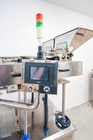 Image for ***SOLD*** MJK0249 Dr Pharm Dual Hopper 16 Lane Tablet Counter ZG100/16A