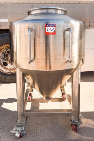 Image for ***SOLD***MJK0255 Liquid Tote on Casters