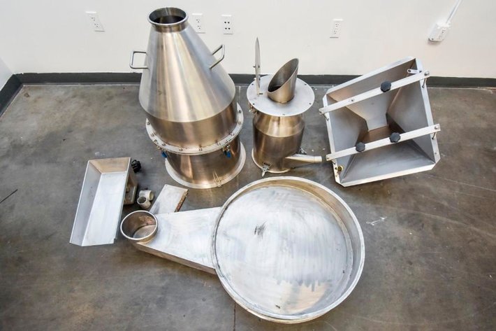 Image for MJK0284 Pallet of Pneumatic Feeder, Sifter Deck, Vibratory Feeder