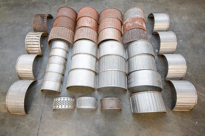 Image for MJK0289 Lot of Assorted Mill Screens