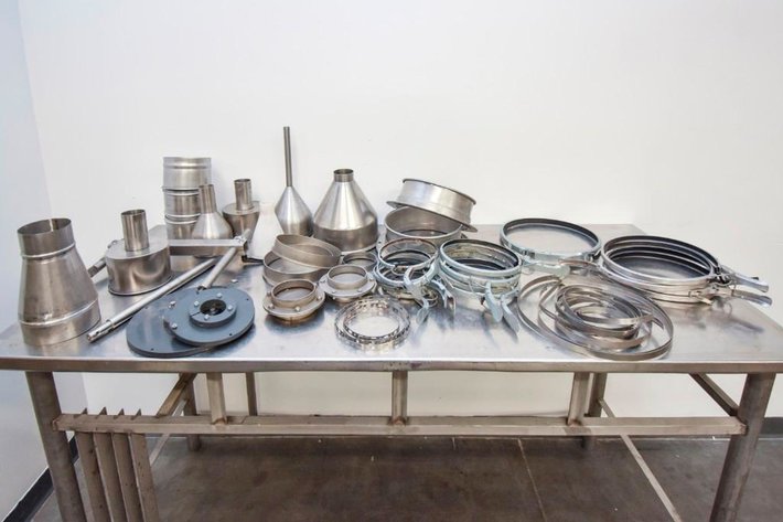 Image for MJK0304 Lot of Clamps/Flanges/Ducts