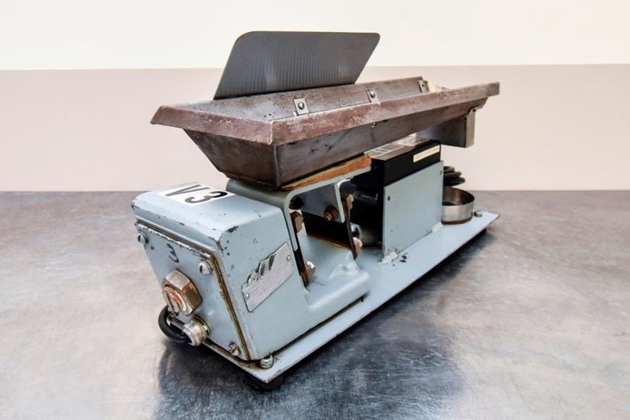 Image for MJK0312 Syntron Vibratory Deck MDL FT-01A