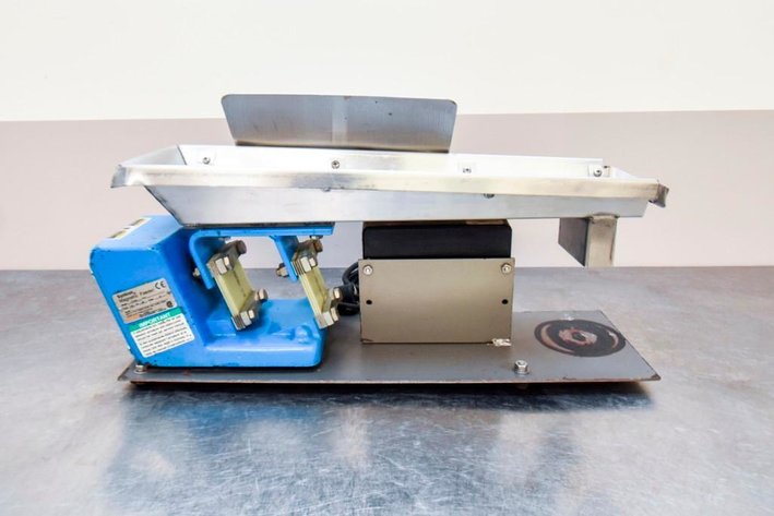 Image for MJK0314 Syntron Vibratory Deck MDL FT-01A