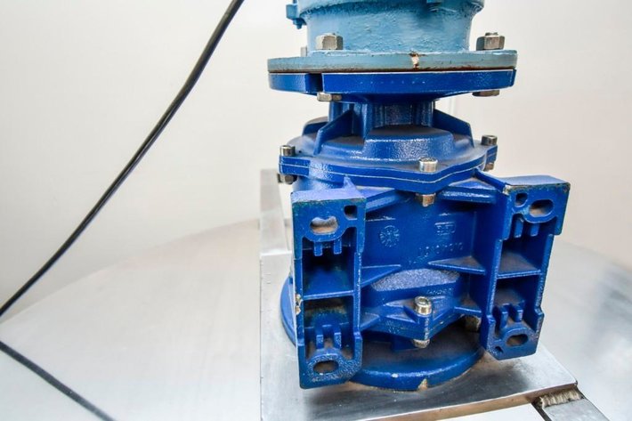 Image for ***SOLD*** MJK0325 LabH Powder Elevator MDL LX-4004