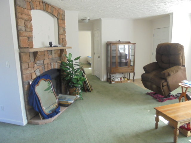 Image for REAL ESTATE AUCTION~UNDER CONTRACT