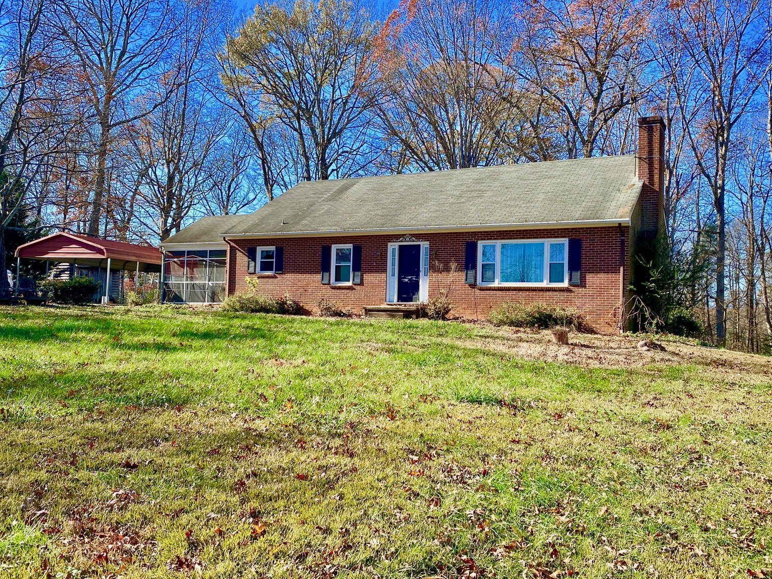 Image for 3 BR/3 BA Brick Home w/Walk-Out Basement on 1.6 +/- Acres in Charlottesville, VA--SELLING to the HIGHEST BIDDER!!