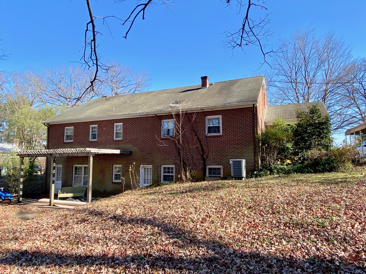 Image for 3 BR/3 BA Brick Home w/Walk-Out Basement on 1.6 +/- Acres in Charlottesville, VA--SELLING to the HIGHEST BIDDER!!