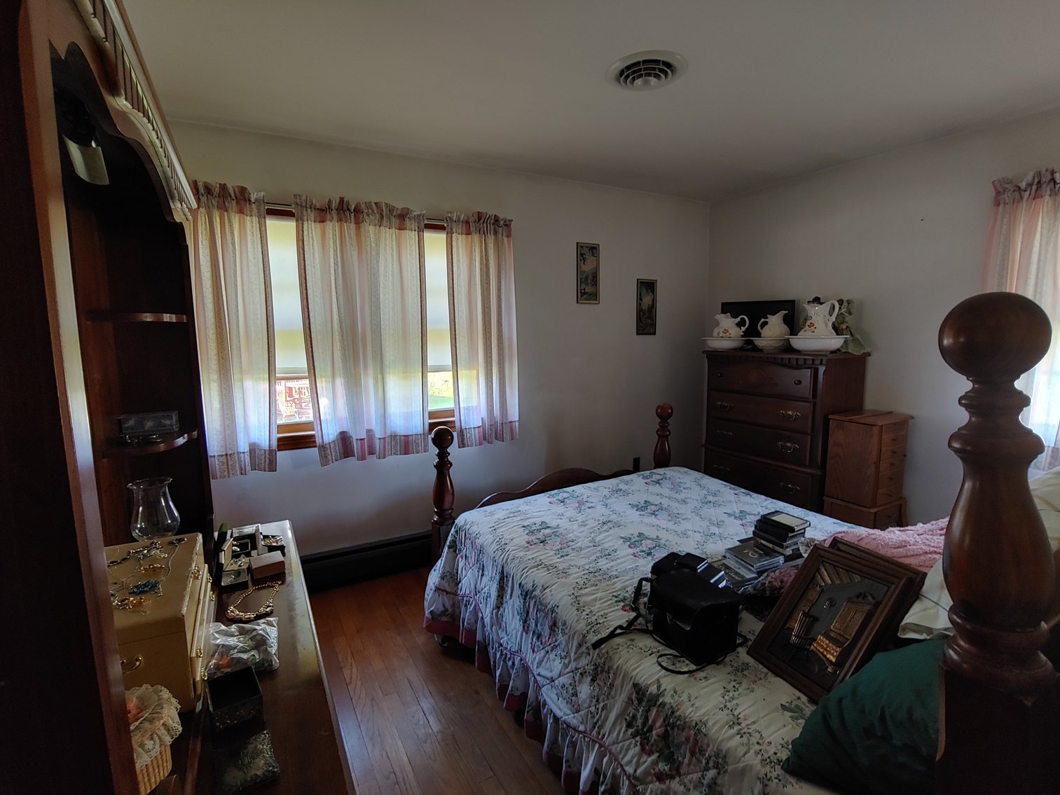 Image for ALL BRICK 3 BR HOME W/ DETACHED  2 CAR GARAGE ON 1.03+/- ACRE LOT