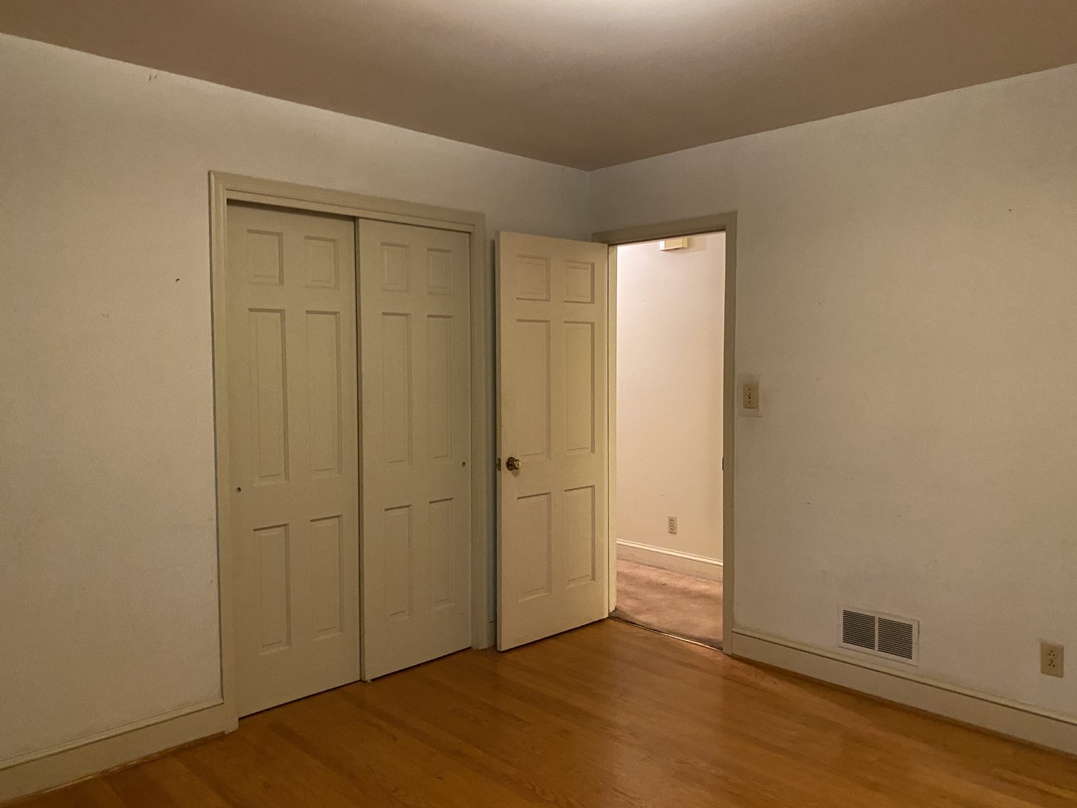 Image for 3 BR/3 BA Brick Home w/Walk-Out Basement on 1.6 +/- Acres in Charlottesville, VA--SELLING to the HIGHEST BIDDER!!