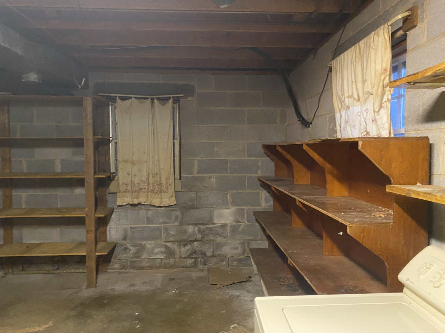 Image for 3 BR/3 BA Brick Home w/Walk-Out Basement on 1.6 +/- Acres in Charlottesville, VA--SELLING to the HIGHEST BIDDER!!