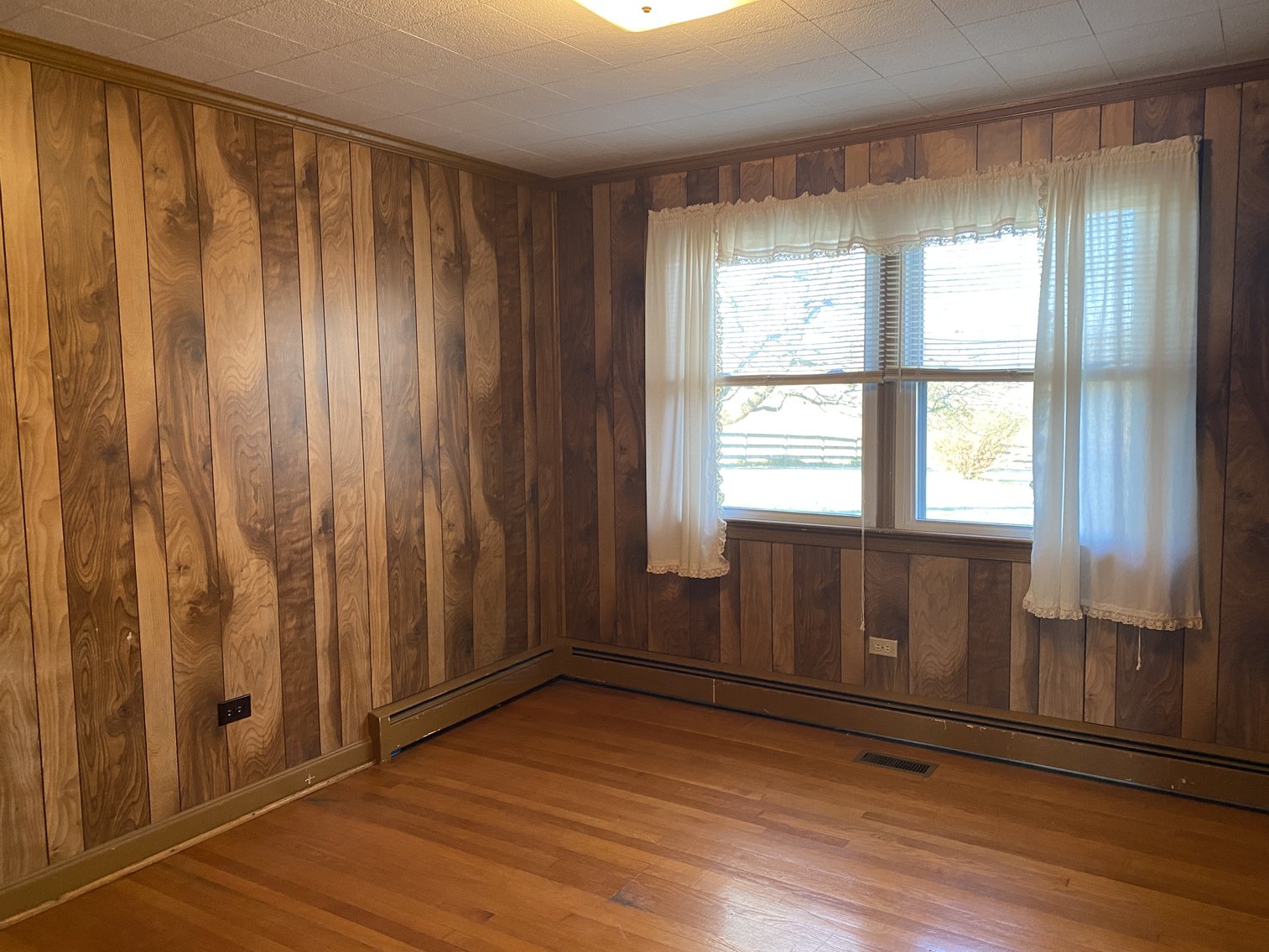 Image for 3 BR/2 BA Home w/Detached 2 Bay Shop/Garage on 2.2 +/- Acres in Madison County, VA--SELLING to the HIGHEST BIDDER!!