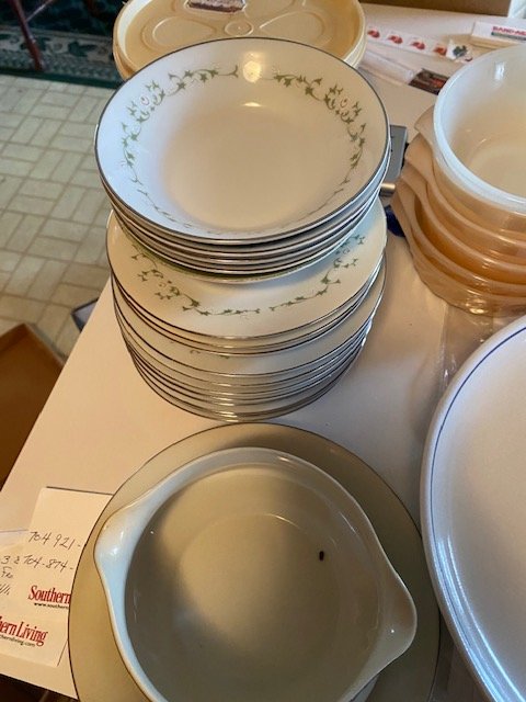 Image for 1112 Nottingham Drive-Contents Only!