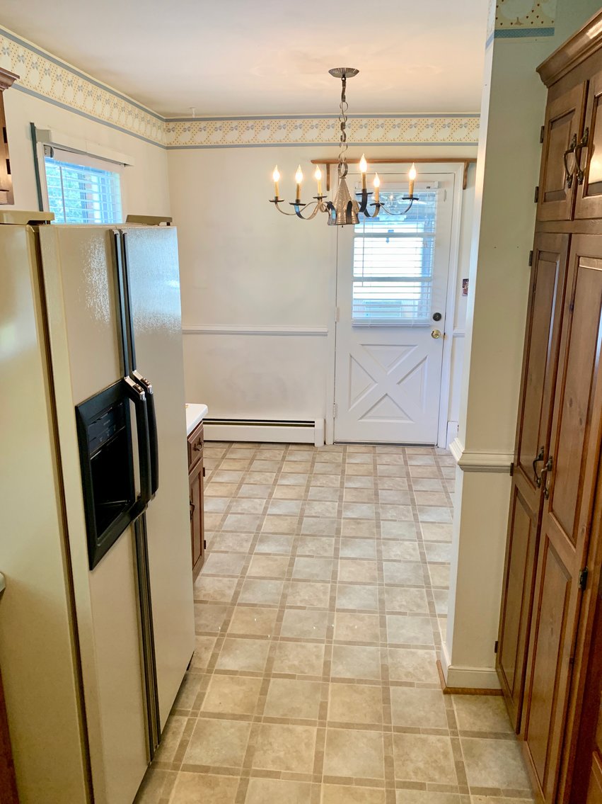 Image for 5 BR/2 BA Home w/Extra Lot, Rappahannock River View & Access**Only 1 Block Off the River in Tappahannock, VA