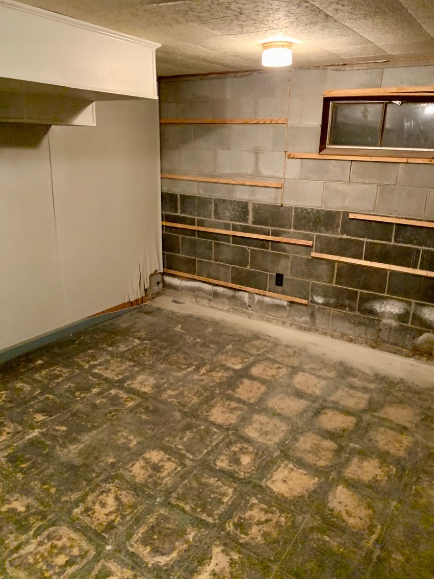 Image for 5 BR/2 BA Home w/Extra Lot, Rappahannock River View & Access**Only 1 Block Off the River in Tappahannock, VA