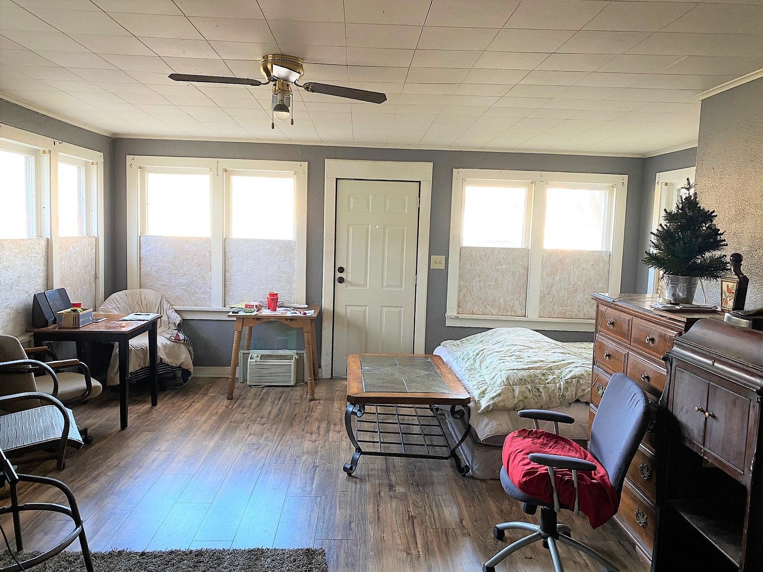 Image for Perry Rank Real Estate Auction