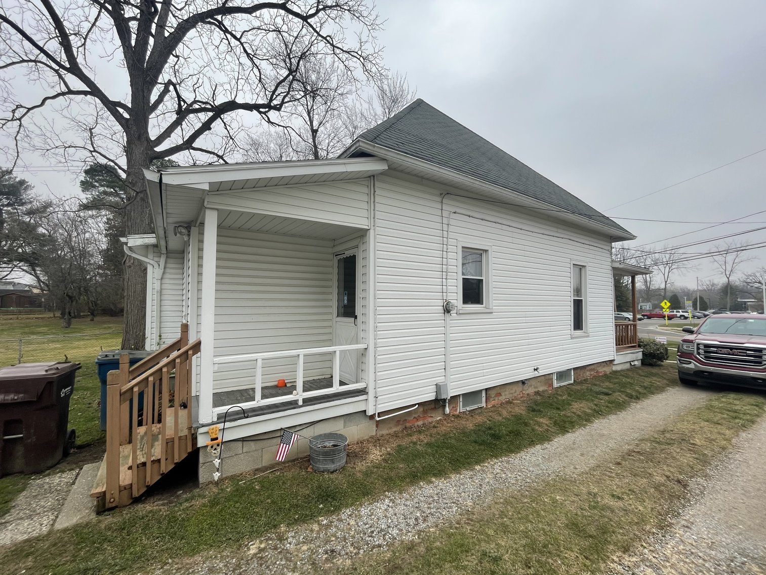 Image for ABSOLUTE AUCTION! 6764 MAPLEWOOD AVE