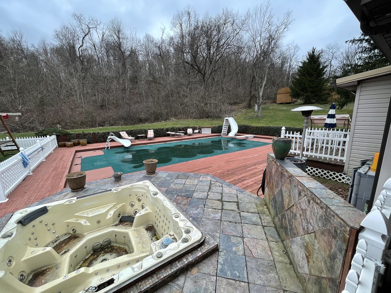 Image for 5-Bedroom Home w/3-Stall Garage