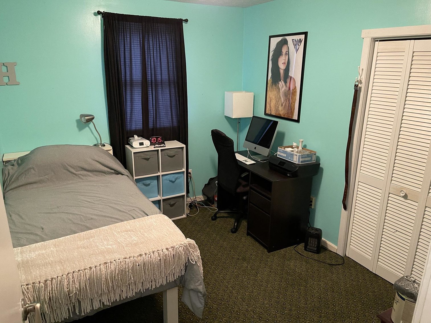 Image for 5-Bedroom Home w/3-Stall Garage