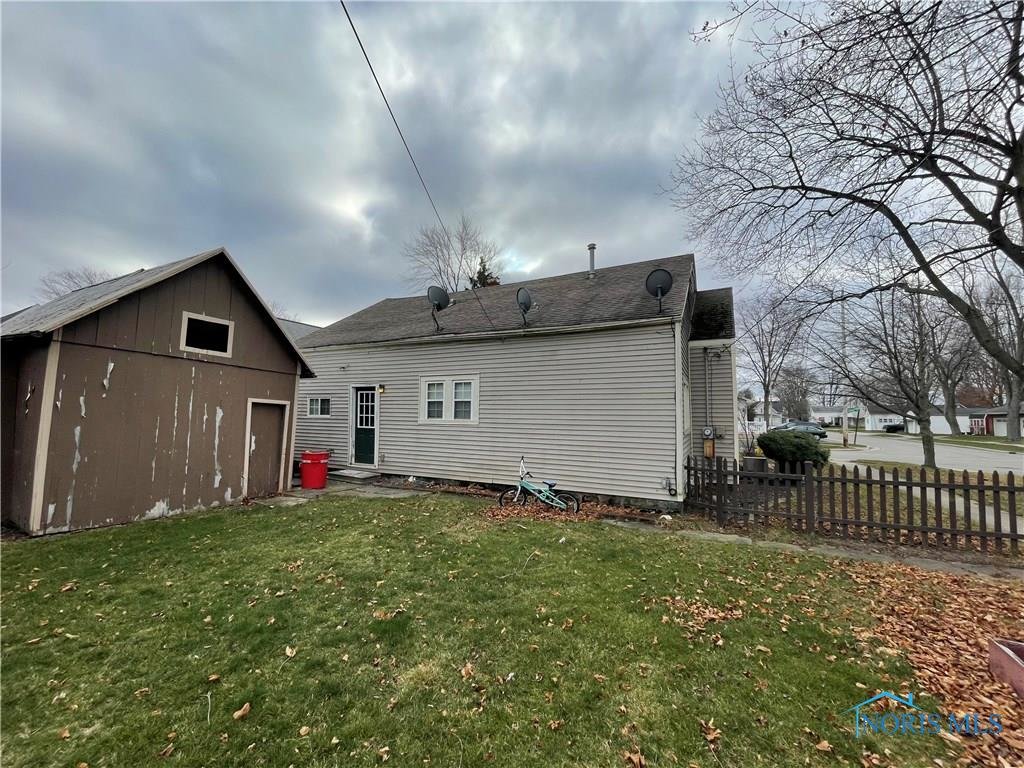 Image for MINIMUM BID AUCTION $50,000! 650 STRONG ST