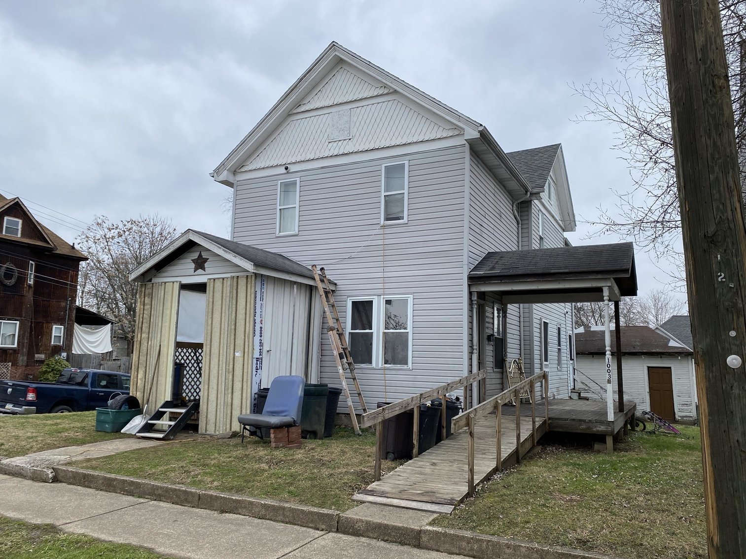 Image for SOLD $15,950 - Duplex Being Sold to the Highest Bidder