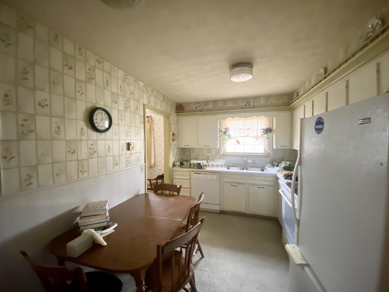 Image for SOLD $43,120 - 3 Bedroom in Elkview Being Sold to the Highest Bidder