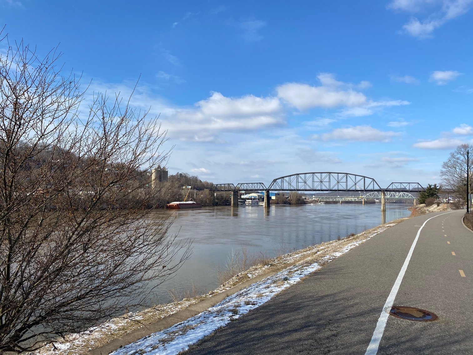 Image for SOLD $99,000 - Large Townhome Overlooking the Kanawha River