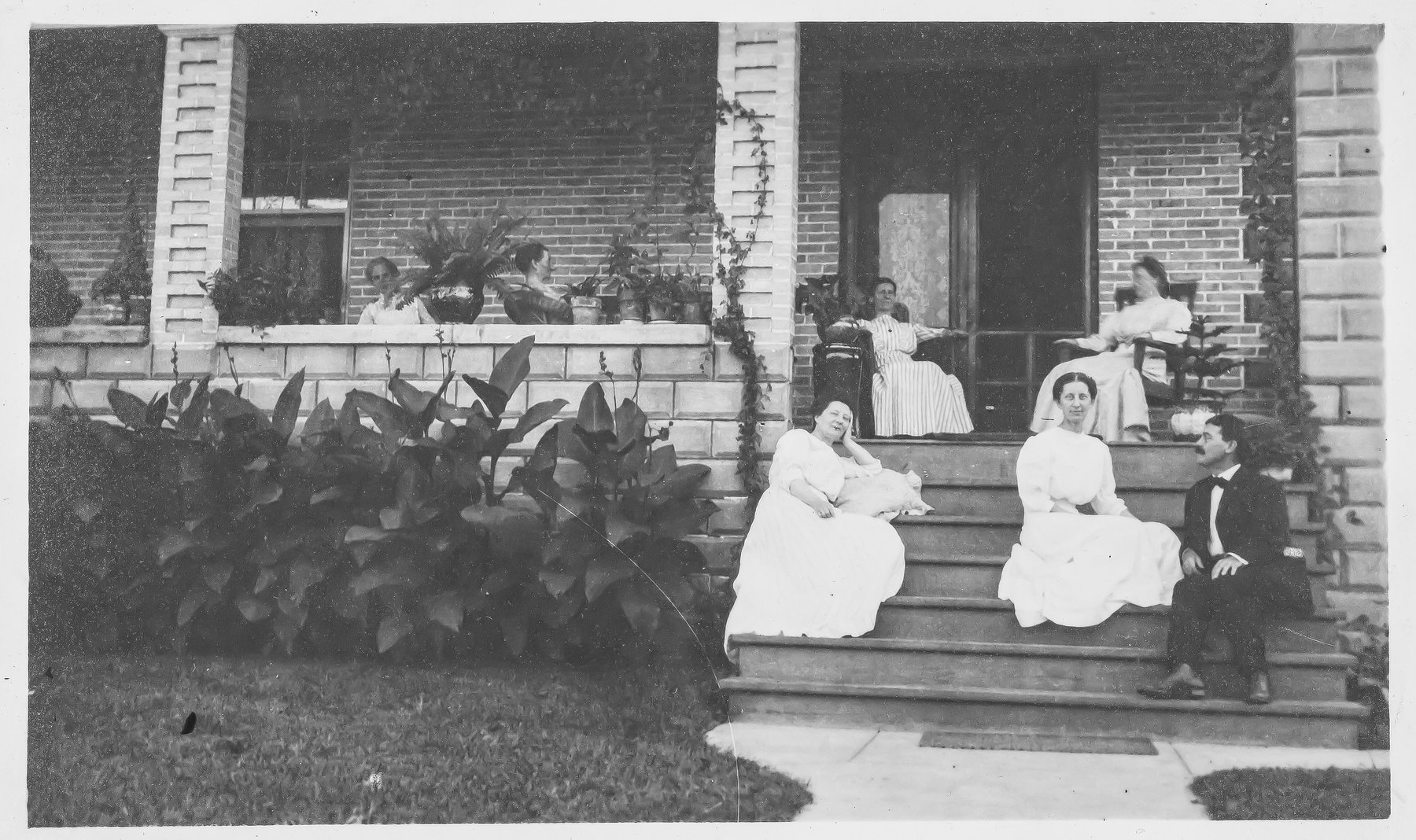 Image for Absolute Real Estate Auction - 4802 S. 4th St., 40214 (Just off Southern Parkway)