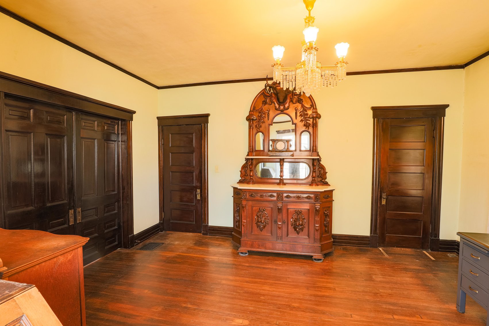 Image for Absolute Real Estate Auction - 4802 S. 4th St., 40214 (Just off Southern Parkway)