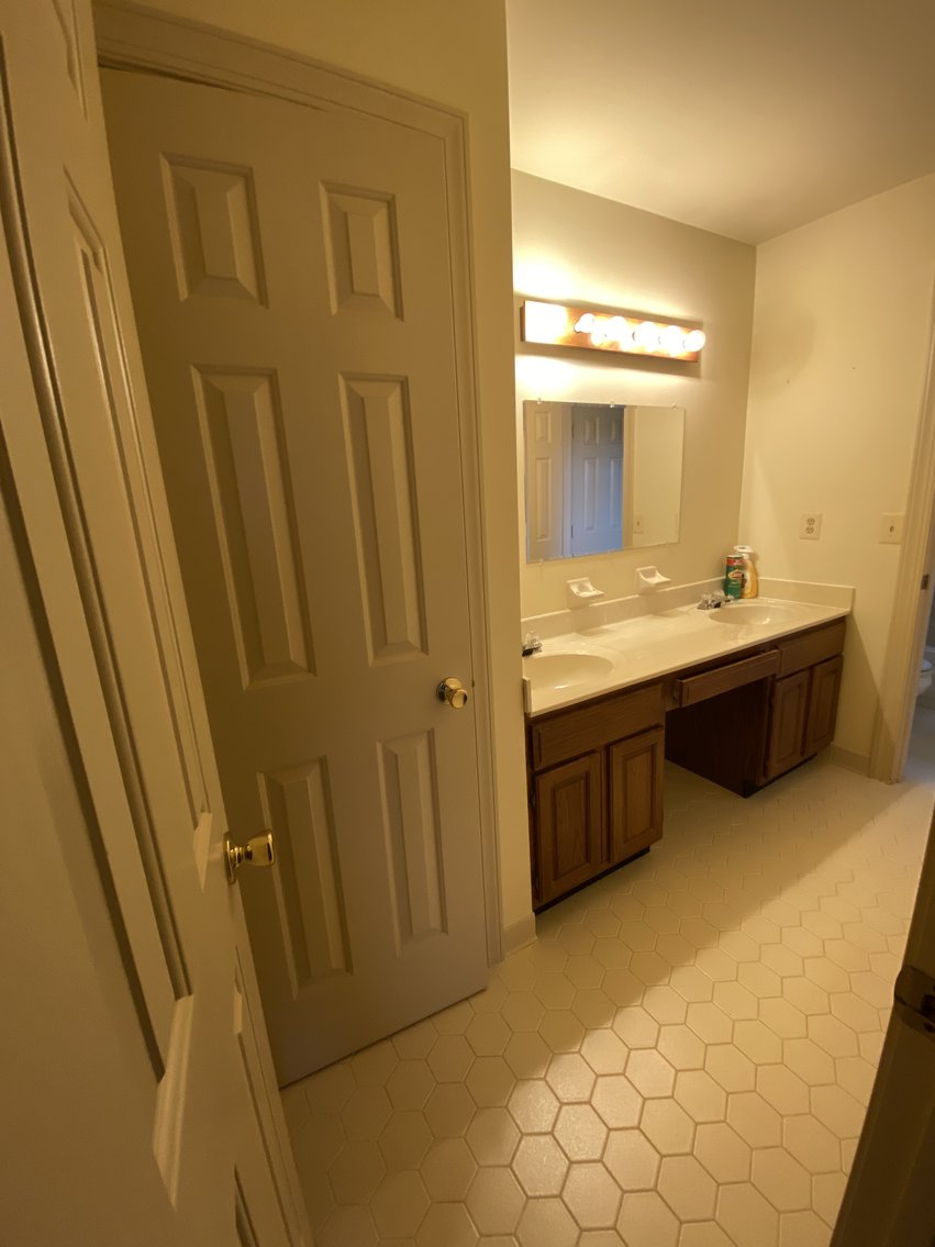 Image for 3 BR/2.5 BA Home on 1.37 +/- Acres w/Barn/Shop & Cottage--Fauquier County, VA