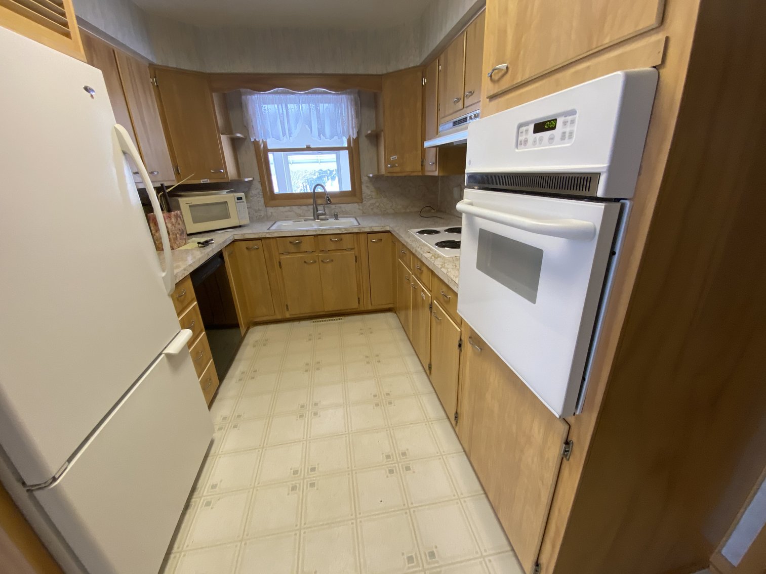 Image for 5921 Angleview Court, Sylvania, Ohio 43560