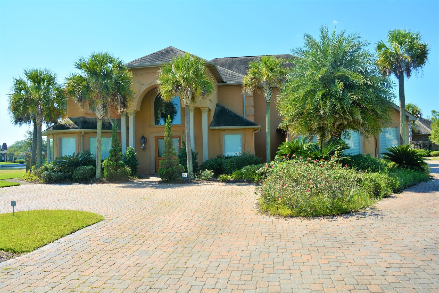 Image for SOLD! $797,500 -  66 Muirfield, Laplace, LA