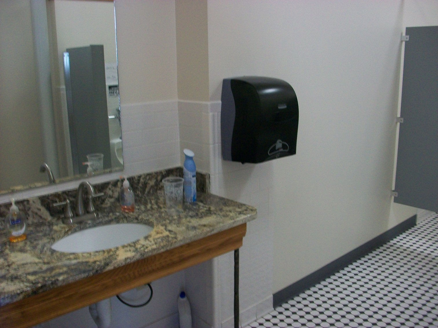 Image for COMMERCIAL BUILDING - HARRISONBURG, VA