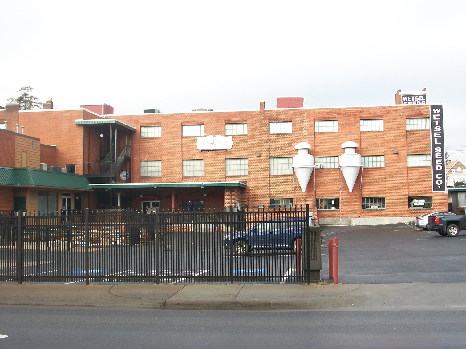 Image for COMMERCIAL BUILDING - HARRISONBURG, VA