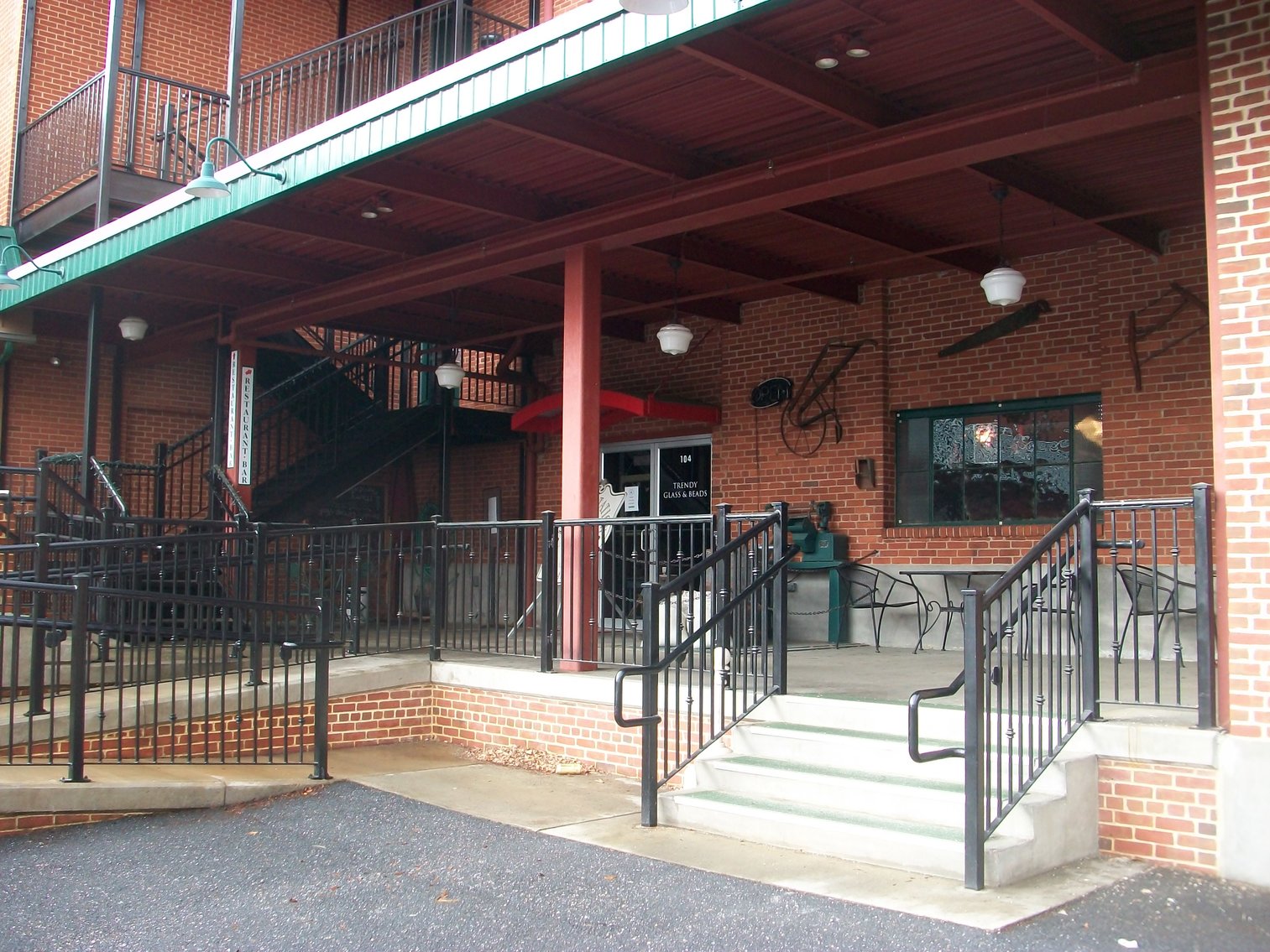 Image for COMMERCIAL BUILDING - HARRISONBURG, VA