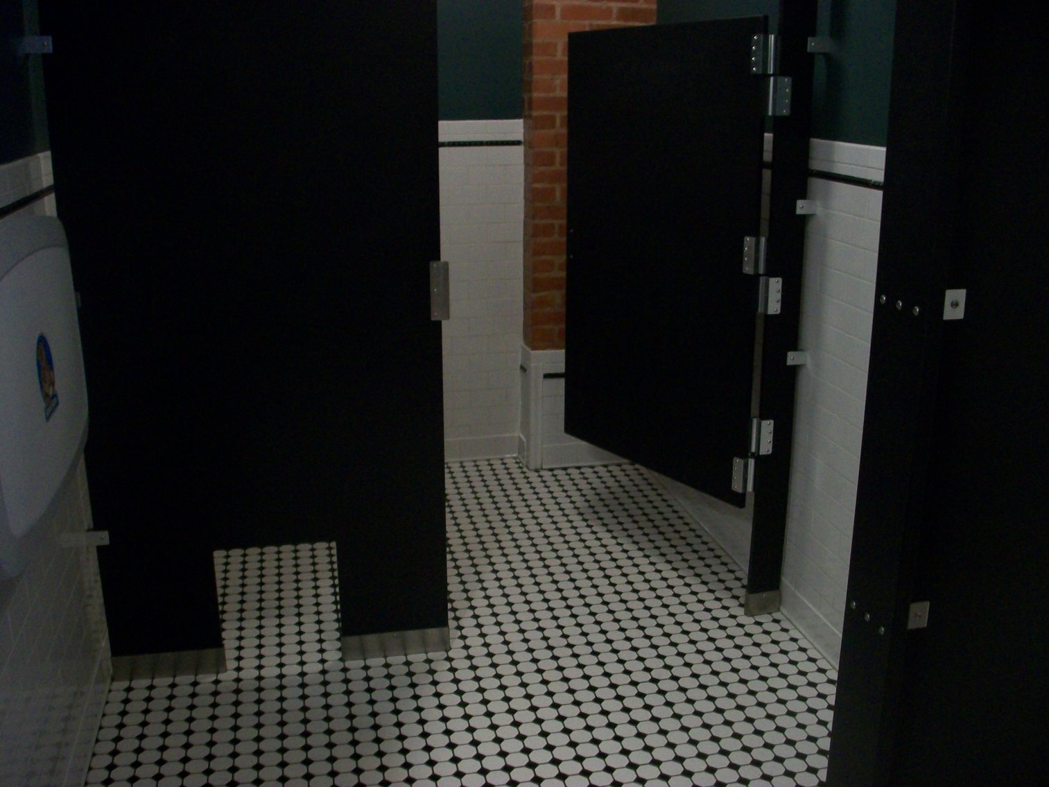 Image for COMMERCIAL BUILDING - HARRISONBURG, VA