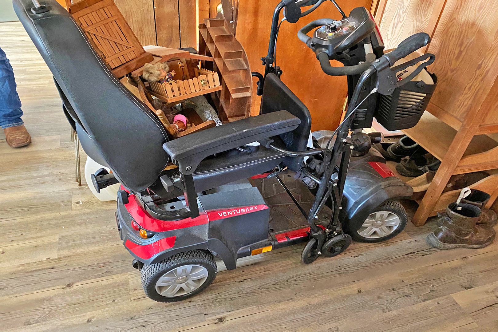 Image for PUBLIC AUCTION - SATURDAY, MARCH 6, 10:00 A.M.