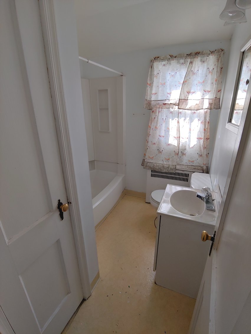 Image for 3 BR, 1½ BA BRICK TOWNHOME W/ DETACHED GARAGE