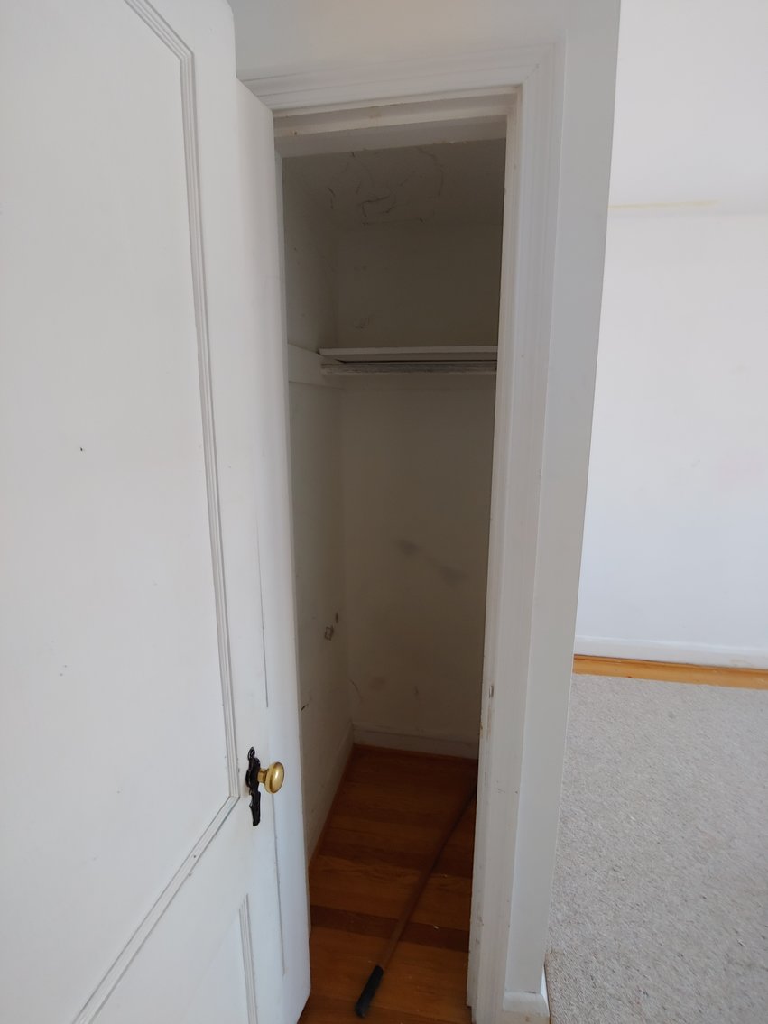 Image for 3 BR, 1½ BA BRICK TOWNHOME W/ DETACHED GARAGE