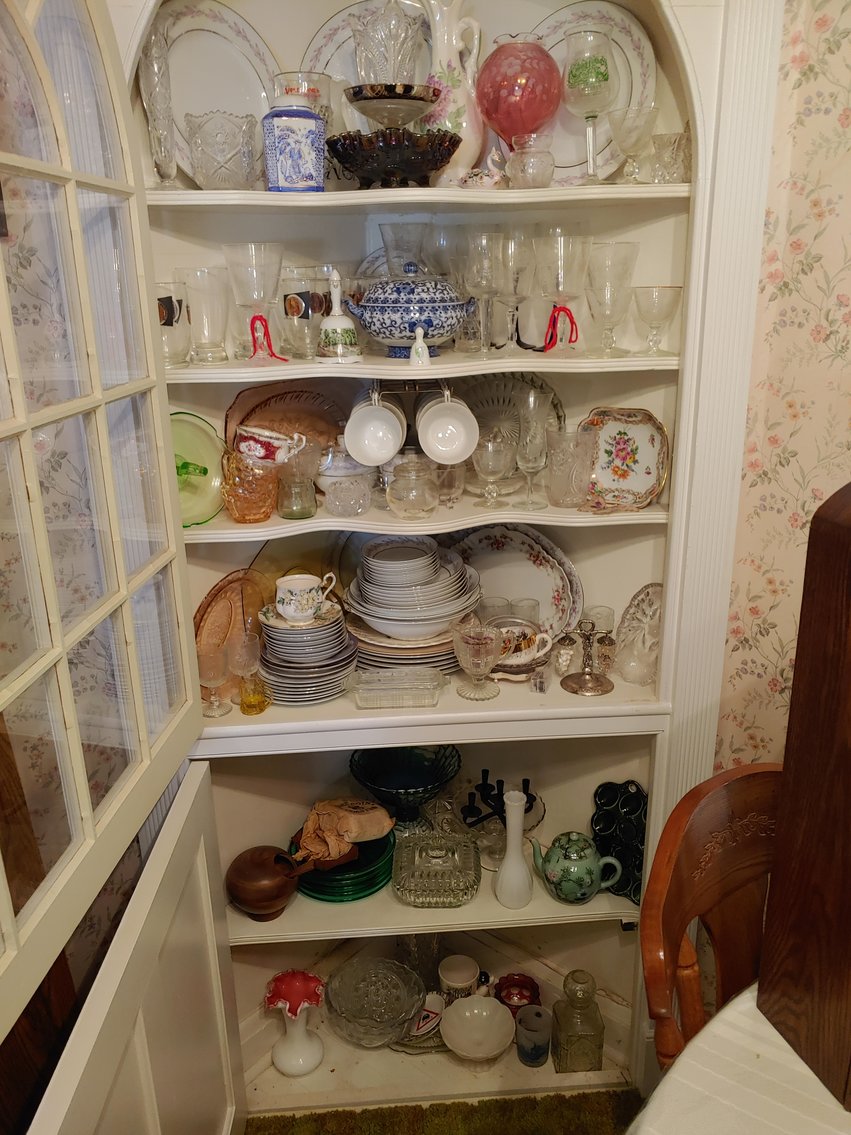 Image for 2 STORY VINYL SIDED HOUSE & 1 CAR GARAGE