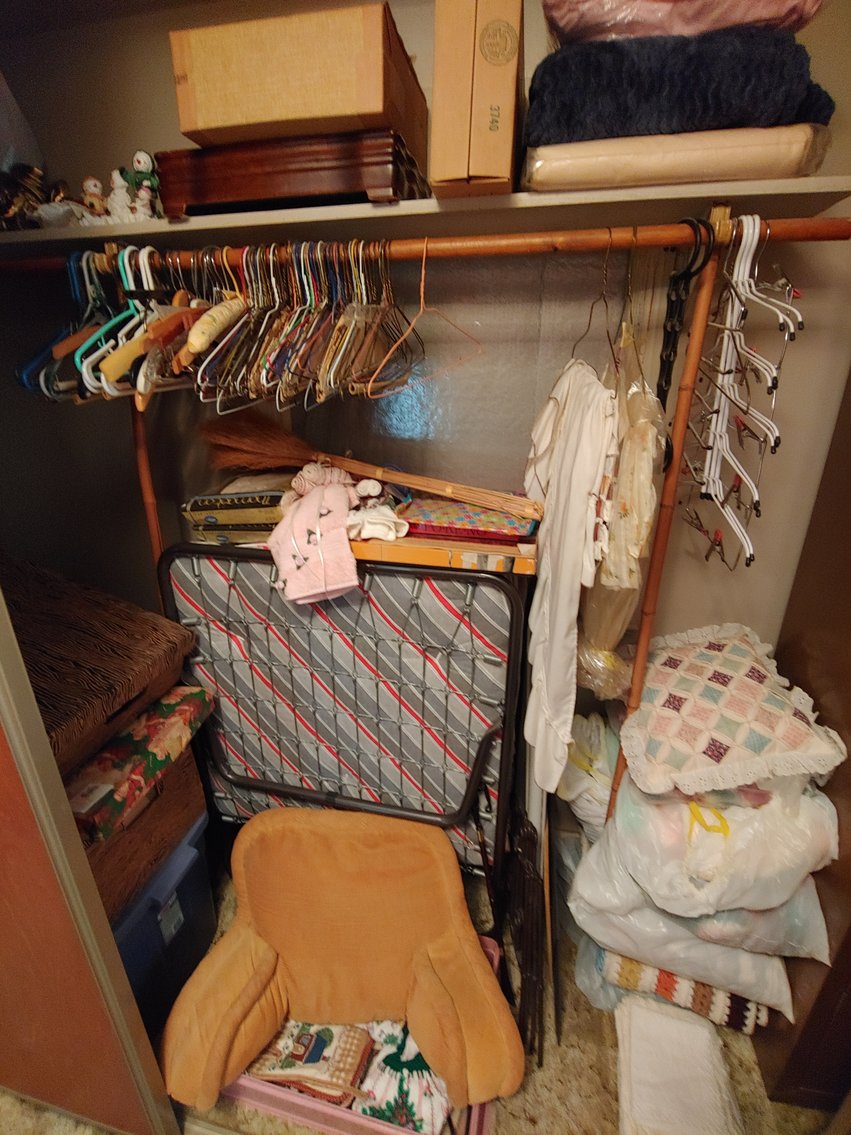 Image for 2 STORY VINYL SIDED HOUSE & 1 CAR GARAGE