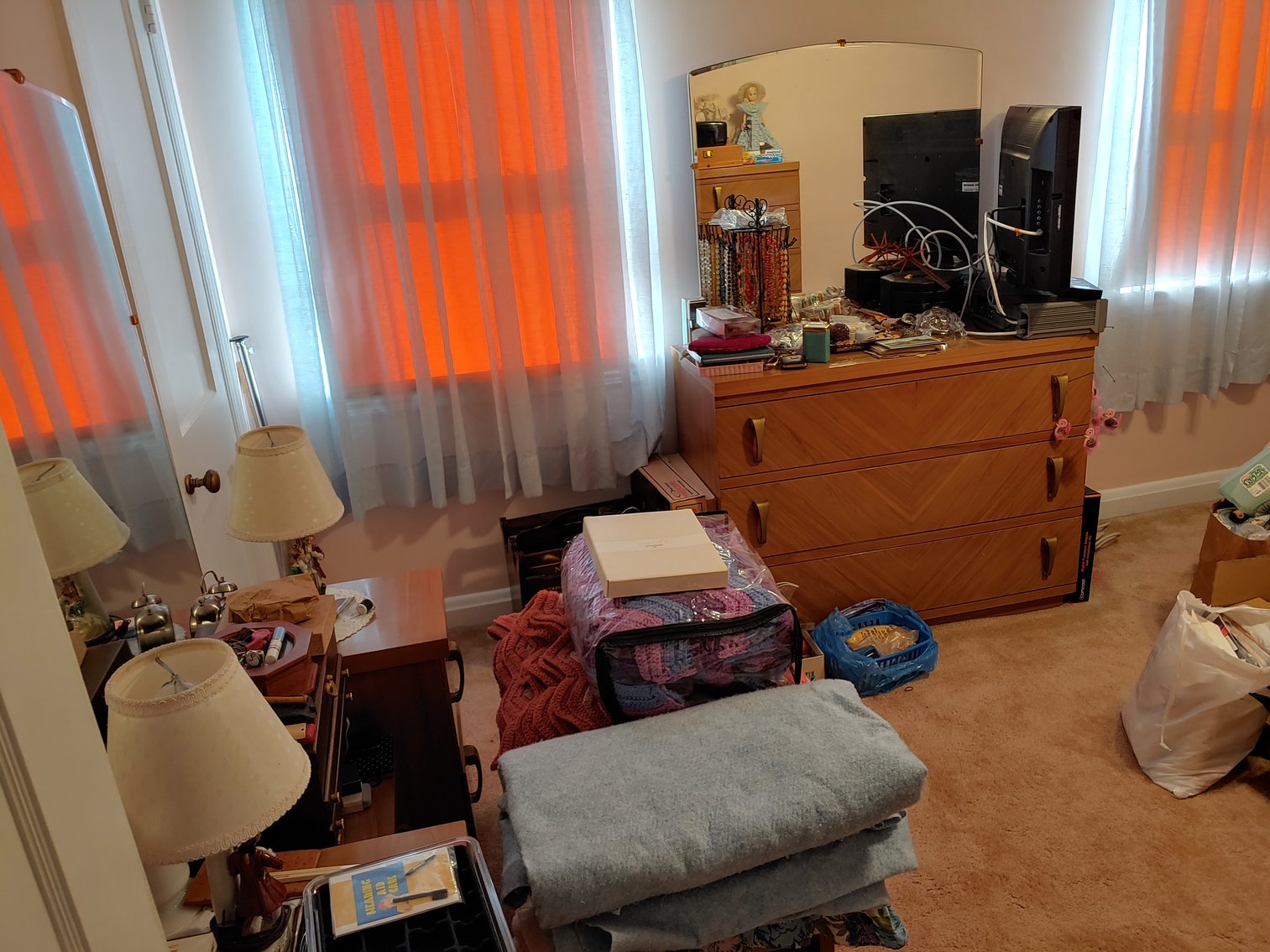 Image for 2 STORY VINYL SIDED HOUSE & 1 CAR GARAGE