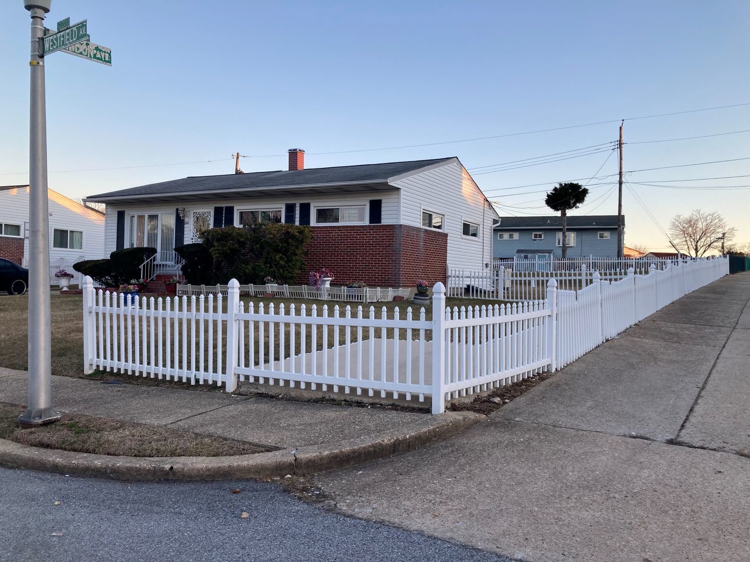 Image for 3 BR RANCH STYLE HOME W/ PERSONAL PROPERTY TO BE SOLD IN ONE LOT